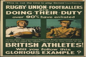Ein Vintage-Plakat mit zwei Rugby-Union-Fußballern, das ihre Einberufung ankündigt und eine Quote von über 90% zeigt.