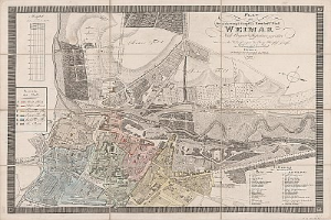 Detailierte alte Karte von Weimar, Deutschland, zeigt Straßen, Gebäude und Sehenswürdigkeiten mit begleitendem Text über Bevölkerung und bekannte Orte.